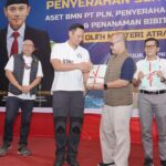 Saya mengucapkan selamat kepada PT PLN yang telah menerima sertipikat aset BMN-nya. b19632b1-53e7-4ea3-96bd-4e216ca32d59