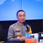 Kapolda Banten memberikan penyuluhan tentang Konserling dalam Binamas. 6784a000-4349-4c01-9b1f-f904ec2c6822