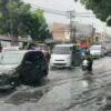 Jalan poris-cipondoh banjir, jalan tergenang 30-50cm banjir di jalan raya. fae6e249-0adc-43ea-a2df-2c717e174387
